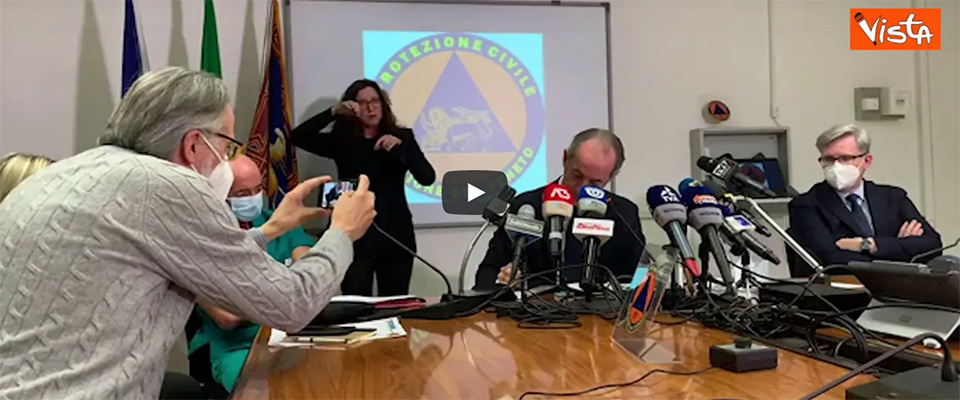 Zaia lancia i tamponi “fai da te” e li sperimenta in diretta (video): risultato in pochi secondi