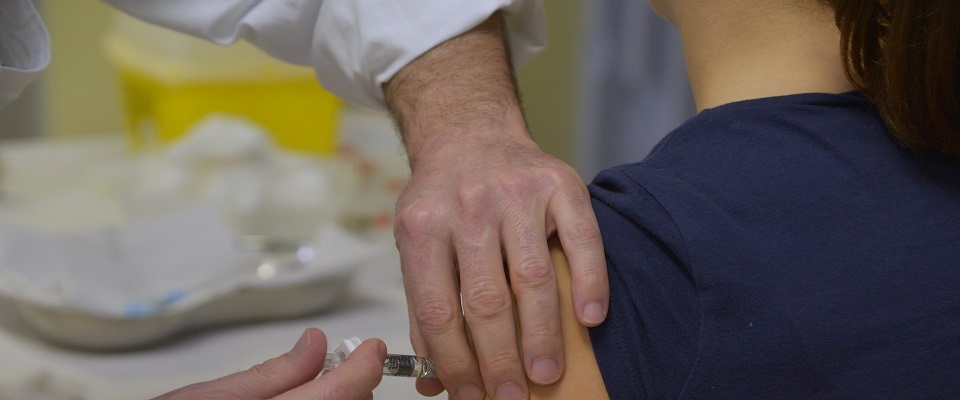 Covid vaccinarsi o licenziamento