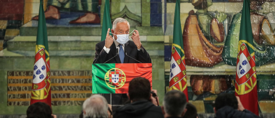 epa08963363 Presidential candidate, Marcelo Rebelo de Sousa, delivers his victory speech after being re-elected as Portugal’s President, in Lisbon, Portugal, 24 January 2021. Marcelo Rebelo de Sousa won Portugal’s presidential election with a majority of the vote in the first round, according to the election commission.  EPA/MARIO CRUZ