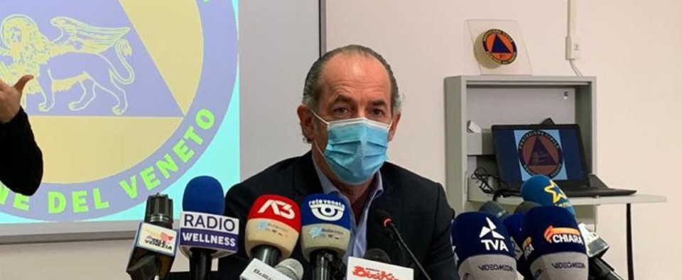 “TUTTI GLI AGGIORNAMENTI IN CONFERENZA STAMPA SULLA SITUAZIONE #CORONAVIRUS IN VENETO”, si legge sul profilo Twitter  del presidente della Regione Veneto, Luca Zaia, 19 gennaio 2021.  ANSA / Immagine tratta dal profilo Twitter di Luca Zaia  +++ATTENZIONE LA FOTO NON PUO’ ESSERE PUBBLICATA O RIPRODOTTA SENZA L’AUTORIZZAZIONE DELLA FONTE DI ORIGINE CUI SI RINVIA+++   +++NO SALES; NO ARCHIVE; EDITORIAL USE ONLY+++