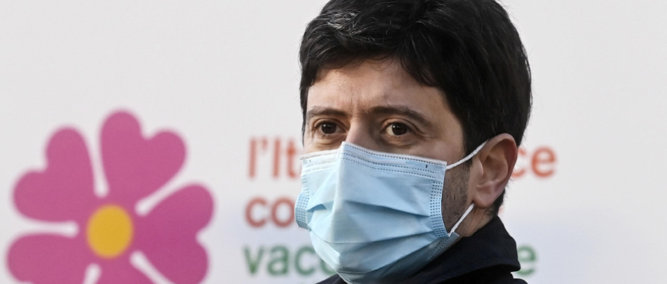 Minister of Health, Roberto Speranza, during the anti-covid vaccine day at the Spallanzani Hospital where the first drugs were symbolically given to five health workers, Rome, Italy, 27 December 2020. ANSA/RICCARDO ANTIMIANI