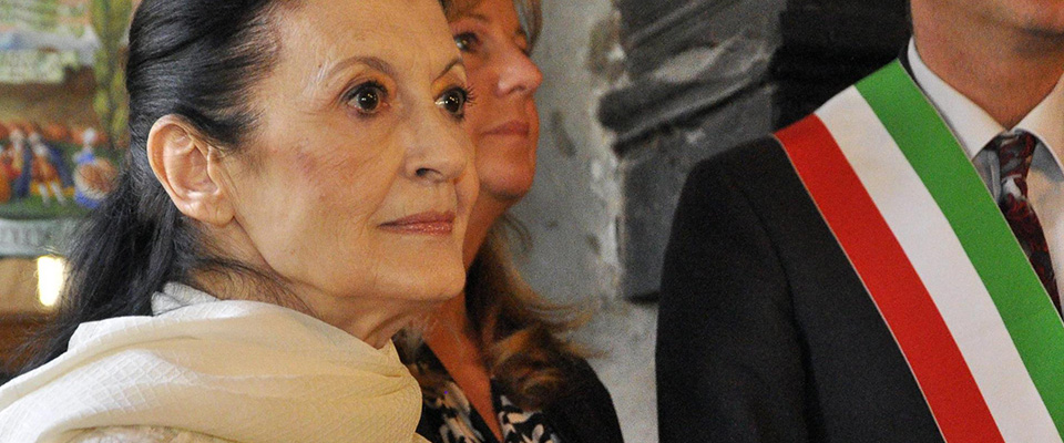 Carla Fracci, lutto bipartisan. Mattarella: “Ha onorato il Paese”. Meloni: “Ci ha reso fieri di essere italiani”