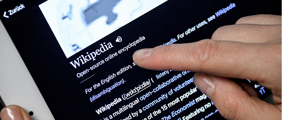 “Wikipedia in ostaggio della sinistra, ormai è partigiana”, denuncia il fondatore dell’enciclopedia