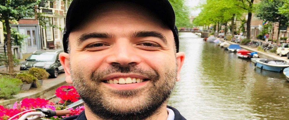 “40! Non avevo previsto di arrivarci. Forse ne vale la pena. Forse…”. Così lo scrittore Roberto Saviano in un post pubblicato sul suo profilo Twitter, 22 settembre 2019.TWITTER ROBERTO SAVIANO+++ATTENZIONE LA FOTO NON PUO’ ESSERE PUBBLICATA O RIPRODOTTA SENZA L’AUTORIZZAZIONE DELLA FONTE DI ORIGINE CUI SI RINVIA+++