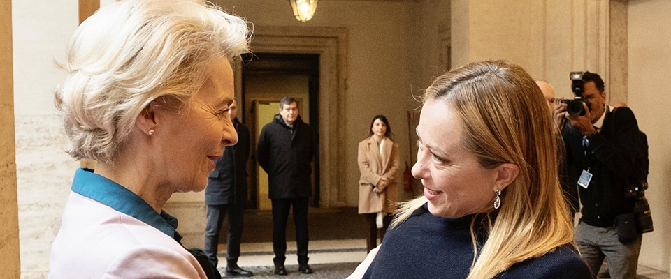 This handout picture provided by the Chigi Palace press office shows Italian Premier Giorgia Meloni (R) and President of the European Commission Ursula von der Leyen (L) during their meeting at Chigi Palace, in Rome, Italy, 09 January 2023.
ANSA/ CHIGI PALACE PRESS OFFICE/ FILIPPO ATTILI
+++ ANSA PROVIDES ACCESS TO THIS HANDOUT PHOTO TO BE USED SOLELY TO ILLUSTRATE NEWS REPORTING OR COMMENTARY ON THE FACTS OR EVENTS DEPICTED IN THIS IMAGE; NO ARCHIVING; NO LICENSING +++ (NPK)