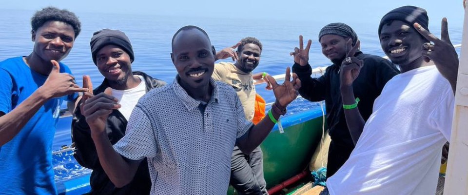 Migranti, la Cei entra a gamba tesa contro il governo: “Il decreto dovrebbe essere abrogato”