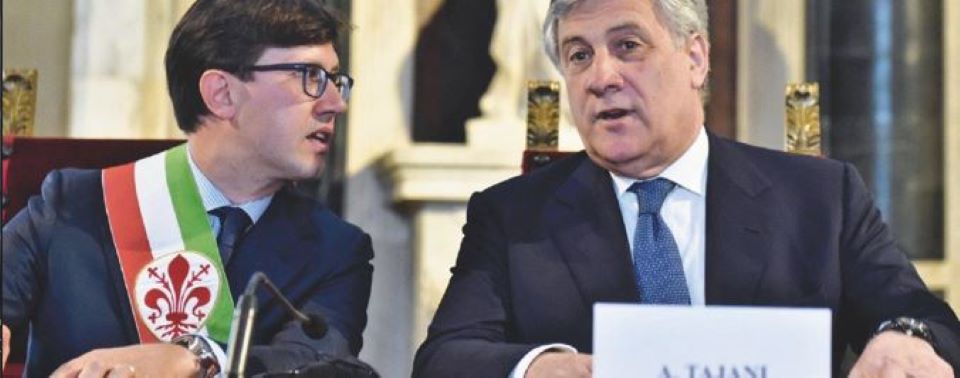 Nardella consegna le chiavi di Firenze a Tajani. Sinistra e Anpi furiose, ma il sindaco va avanti