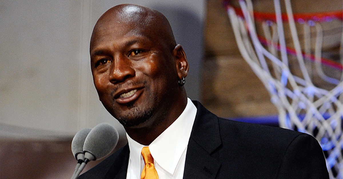 Michael Jordan compie 60 anni, i tre grandi capitoli della sua carriera iconica