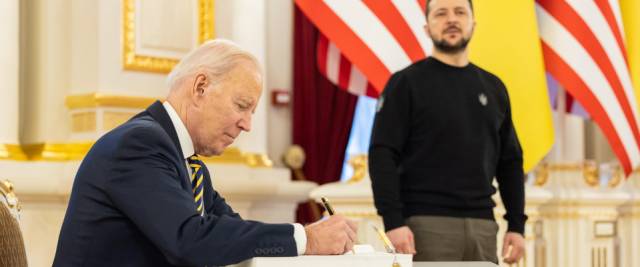 ZELENSKY_BIDEN_UCRAINA