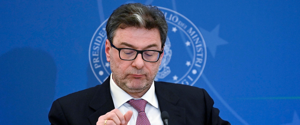 Giorgetti: «I bonus edilizi avevano creato l’effetto droga, chi dipende ne chiede di più»