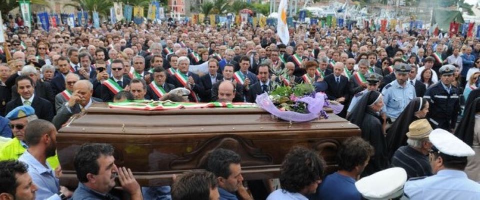 Omicidio Vassallo, Antimafia: “Un sindaco esemplare, ucciso perché combatteva lo spaccio”