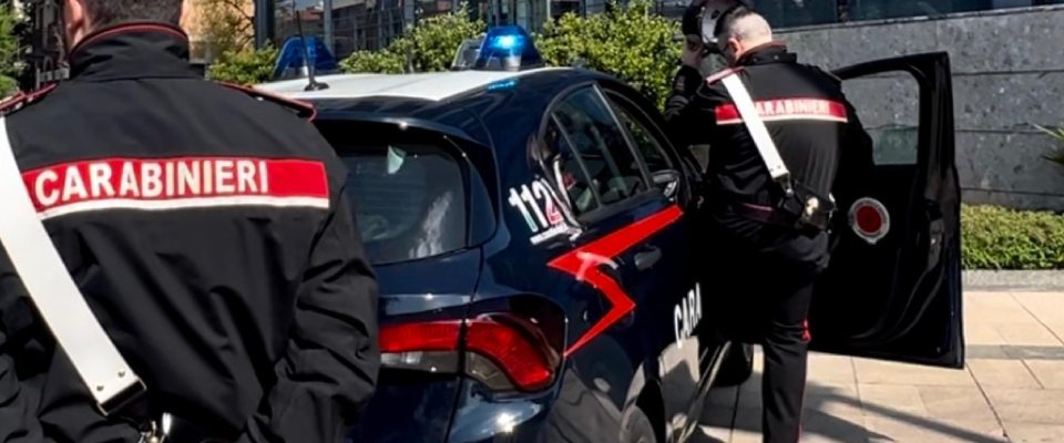 Prima le nozze combinate, poi le sevizie di marito e suocera: 24enne liberata dai carabinieri di Sondrio