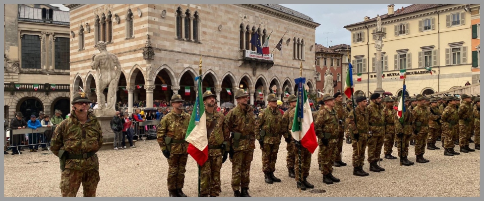 Feltri: lasciate stare gli Alpini, a stuprare sono gli immigrati (anche se non si può dire…)