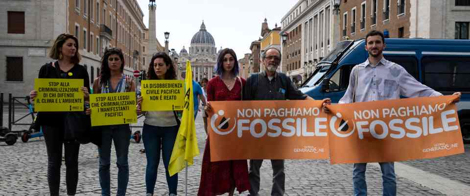 eco-vandali vaticano