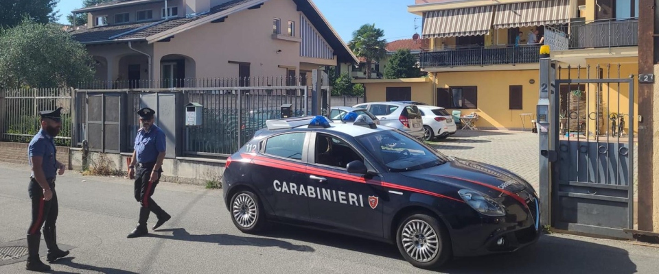 nordafricana, carabinieri, Milano