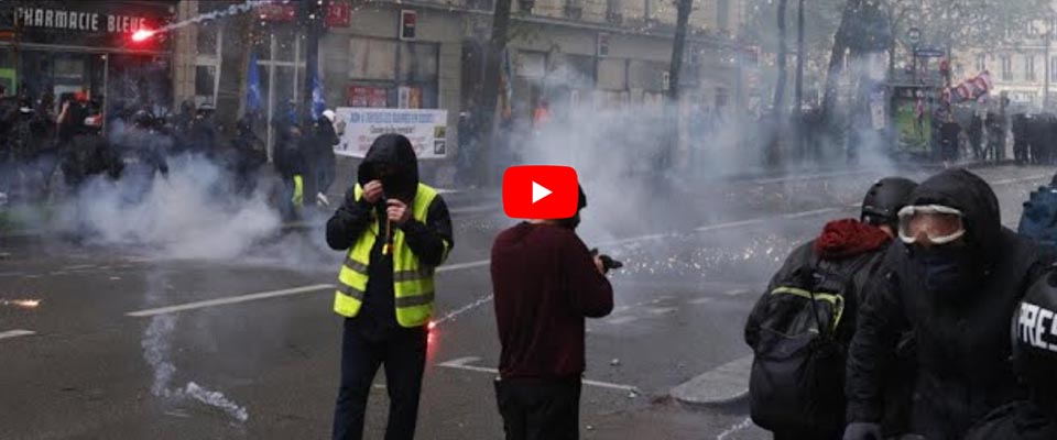 Primo Maggio di guerriglia in Francia: black block scatenati, 10 poliziotti feriti, 200 arresti (video)