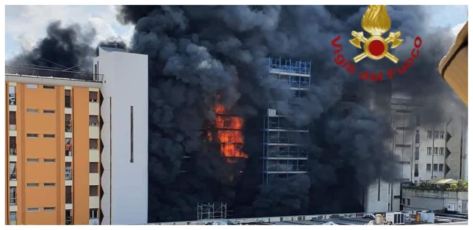 Incendio a Colli Aniene, restano gravi le condizioni di 2 dei feriti. Le testimonianze degli sfollati