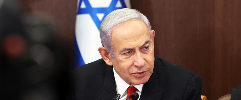 Israele, Netanyahu accusa “forti dolori al petto” e perde conoscenza. Ricoverato, ora sta meglio