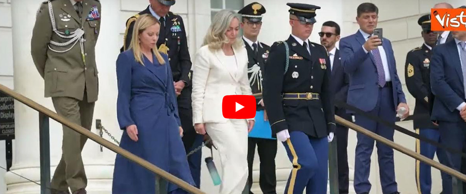 Meloni lascia gli Usa vedendo Kissinger. Il video della visita al cimitero degli eroi