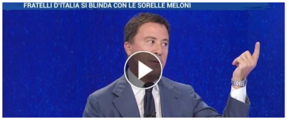 Bocchino, scintille a “In Onda”: “Perché volete togliere i diritti politici ad Arianna Meloni?” (video)