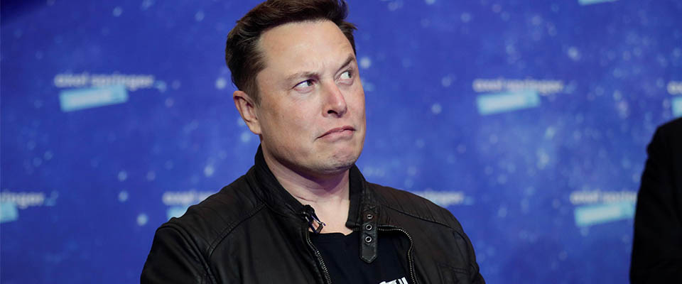 Musk diventa papà per l’undicesima volta e chiama il figlio “Techno Mechanicus”, detto Tau