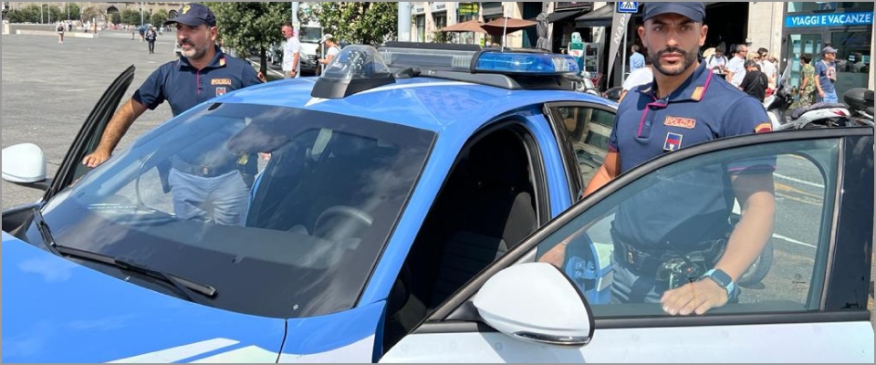 Roma, due ragazzi colombiani accoltellano un amico in strada: “Lo abbiamo fatto per scherzare”