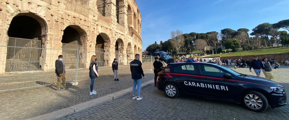 allarme bomba colosseo