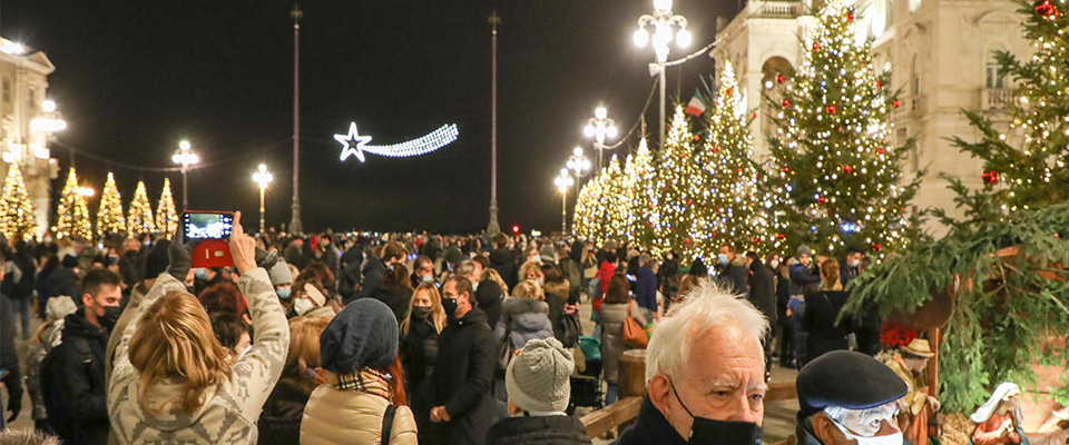 Interrogazione di FdI contro il cambio di nome al Natale: “Inammissibile chiamarlo Festa d’Inverno”