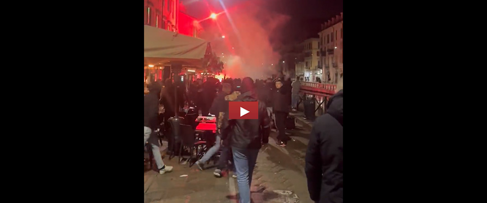 Milan-Paris Saint Germain, assalto degli ultras: ferito in modo grave un francese (video)