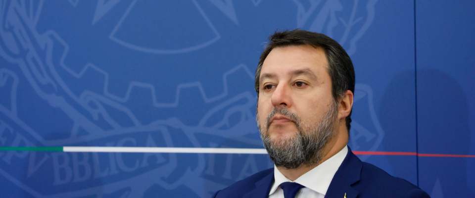 Sciopero Dei Trasporti, La Frecciata Di Salvini: "Sempre Di Venerdì ...