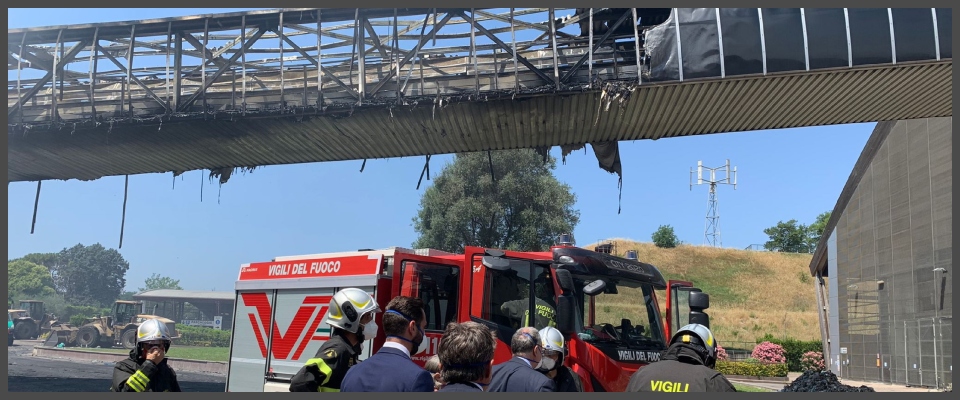 Malagrotta, l’incendio è il secondo in diciotto mesi. Perché i sistemi di sicurezza hanno fallito?