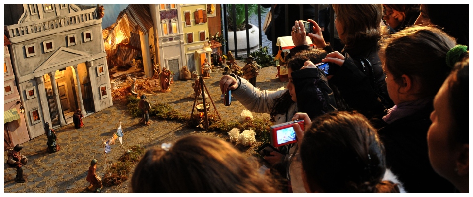 Natale, presepio presidi