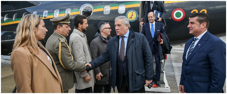 Tajani in Albania plaude all’intesa strategica: “Rispetto il verdetto della Corte e sono ottimista”