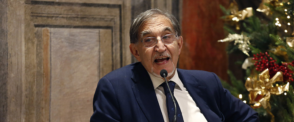 La Russa e l’anno che verrà: “FdI vincerà le Europee. Schlein lotta, ma ha vita dura nel Pd”