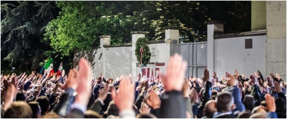 Saluti romani in Cassazione, il pg: “È reato se c’è pericolo per l’ordine pubblico”. Si attende la sentenza