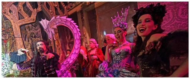 Carnevale 16enne accoltellata