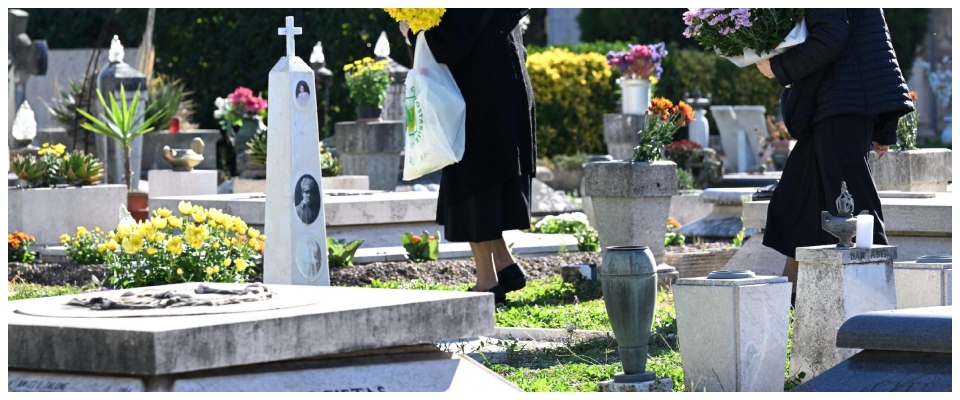 cimitero pannelli solari