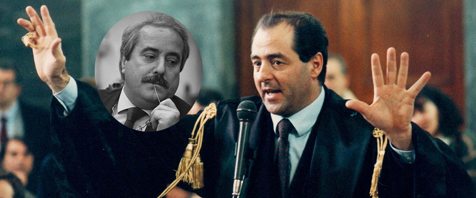 Antonio Di Pietro e nel riquadro Giovanni Falcone