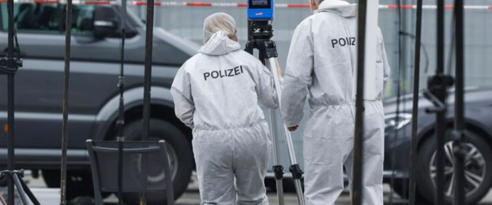 Germania al voto, ancora violenza dall’estrema sinistra: accoltellato un candidato di Afd a Mannheim