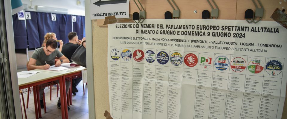 Elezioni: alle 12 (dati definitivi) l’affluenza è al 25,1% per le Europee, al 34,5% per le Amministrative