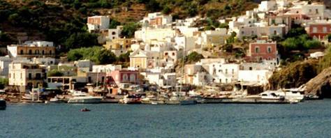 Ponza 16enne stuprata