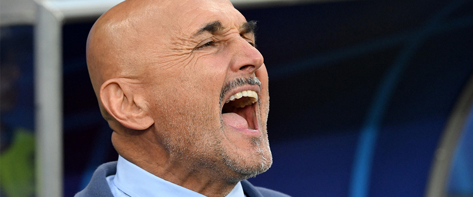 Spalletti parla dei calciatori come “fratelli d’Italia”, gli haters di sinistra lo processano…