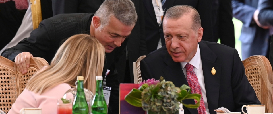 Medio Oriente, Meloni sente Erdogan, impegno per il cessate il fuoco. Valorizzato il ruolo cruciale di Unifil