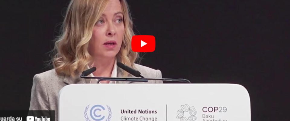 Meloni alla COP29: “No a visioni ideologiche sull’ambiente. Sul futuro lavoro da madre” (video)