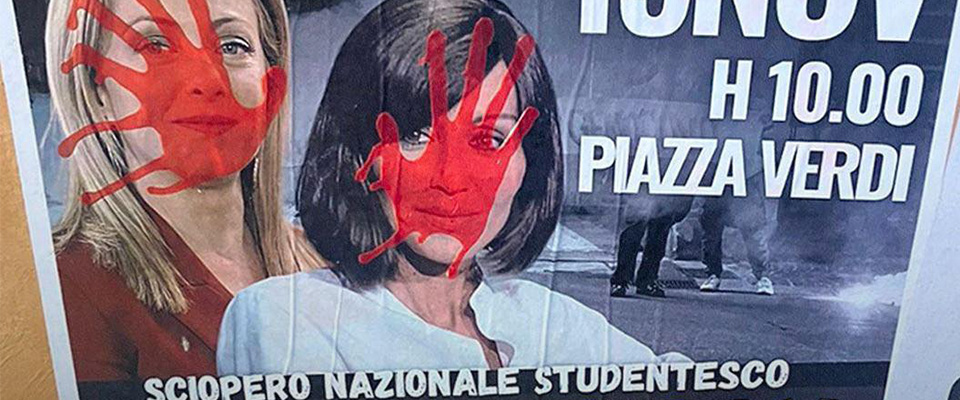 Manifesti con i volti insanguinati di Meloni e Bernini: l’ultima minaccia dei “rossi” a Bologna