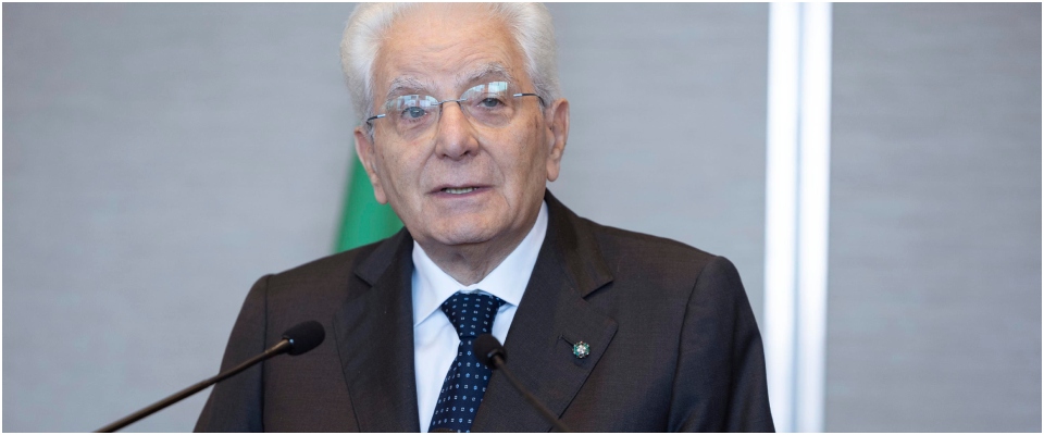 Mattarella agli studenti: “Non condivido tutte le leggi che ho emanato, ma era mio dovere farlo”