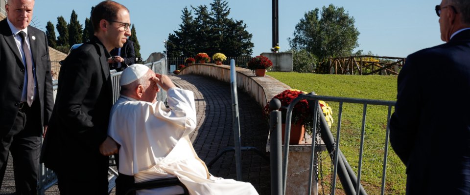 papa cimitero bimbi