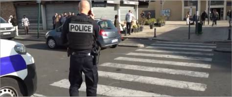 rissa ascia e machete in treno