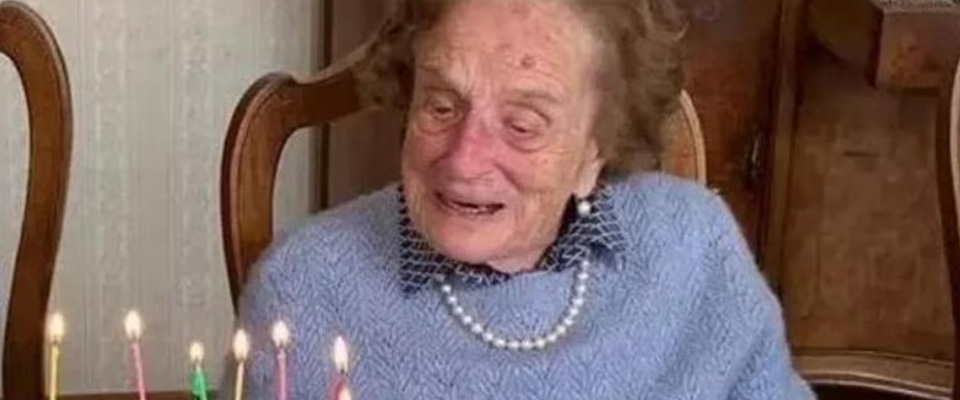 “Forse Dio s’è scordato di me”. Se n’è andata la notte di Natale Claudia, la nonna d’Italia di 114 anni