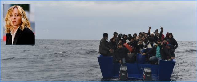 Migranti Frontex